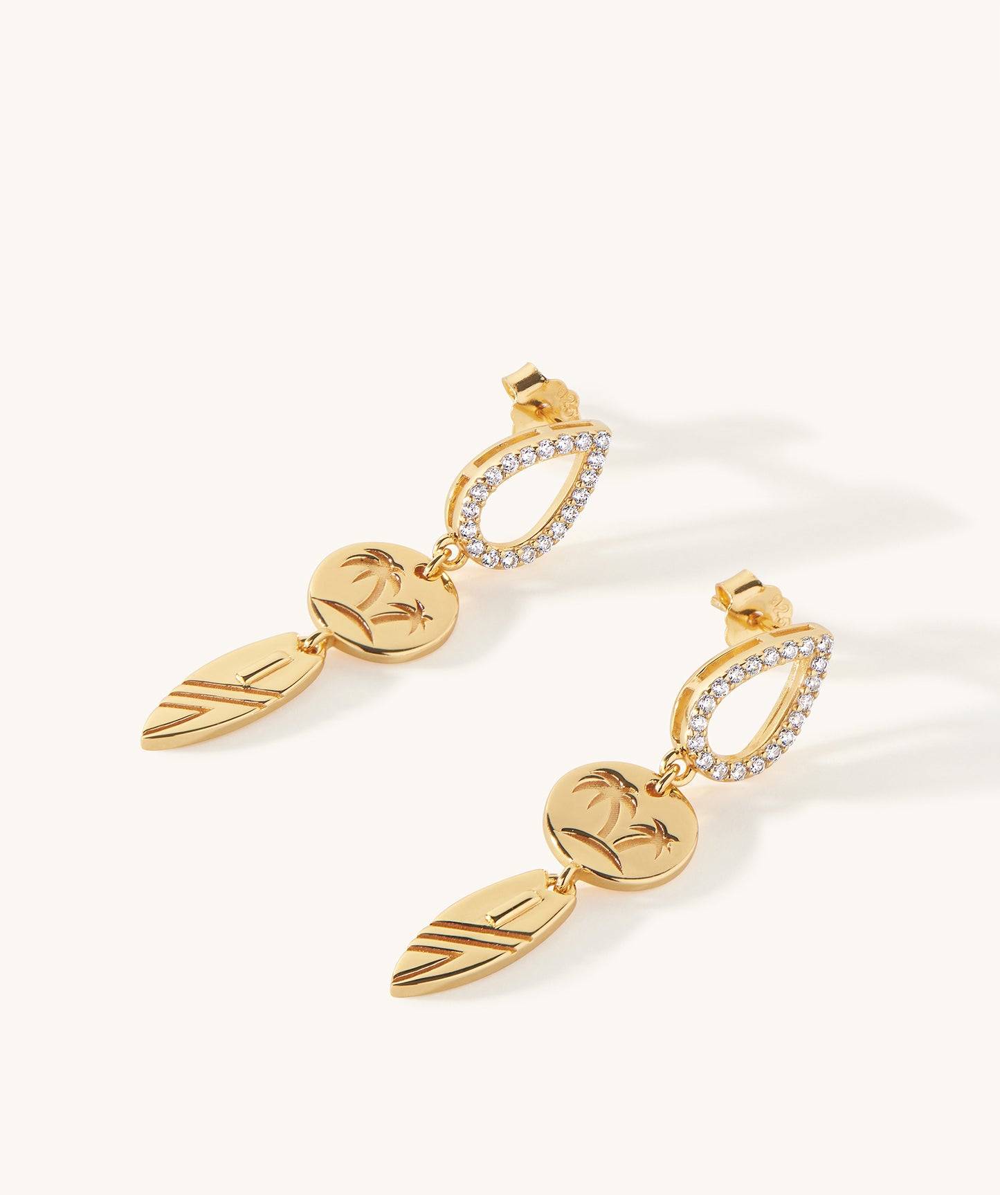 Ponta Preta Dangle Earrings