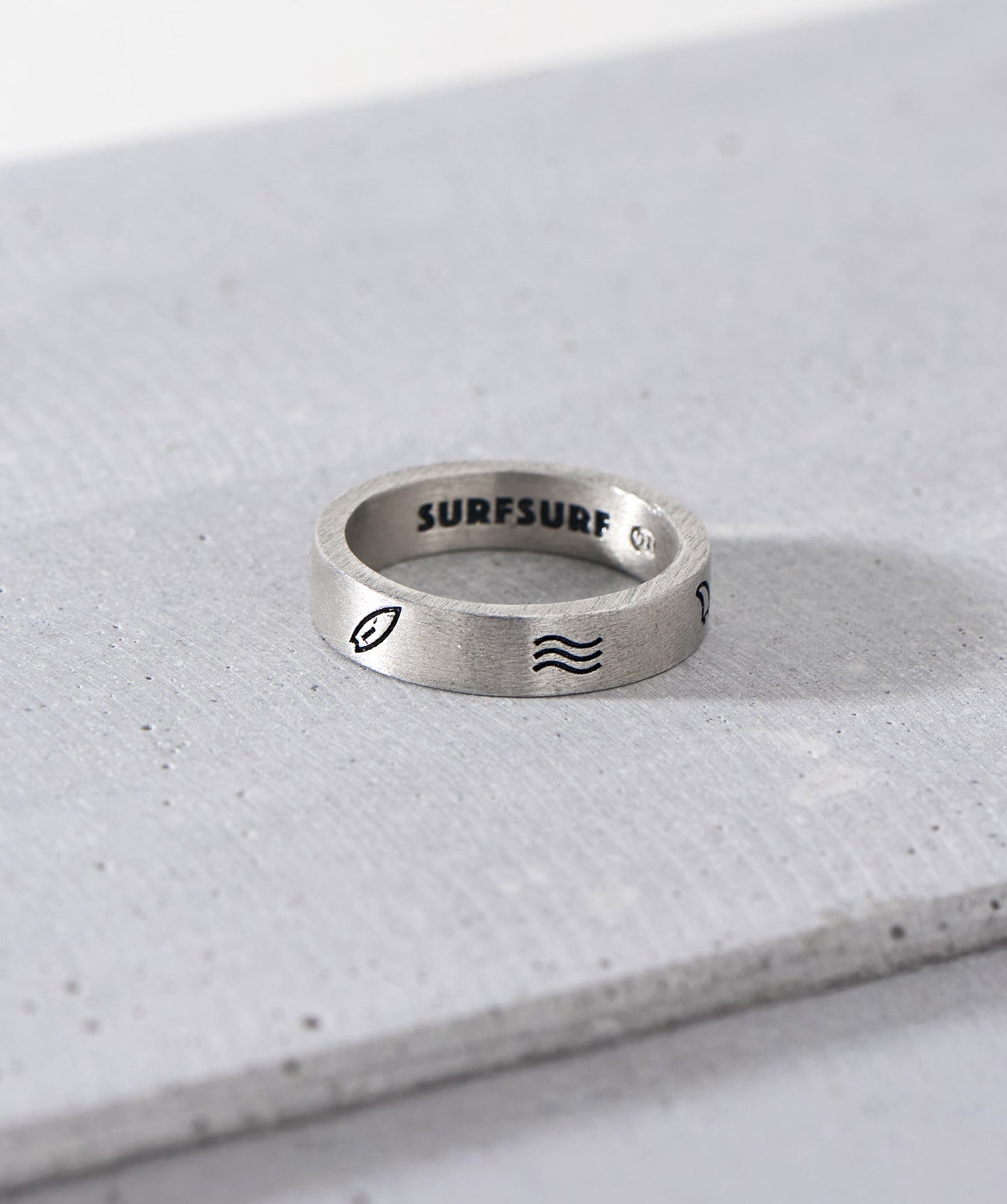 Cloud Break Ring