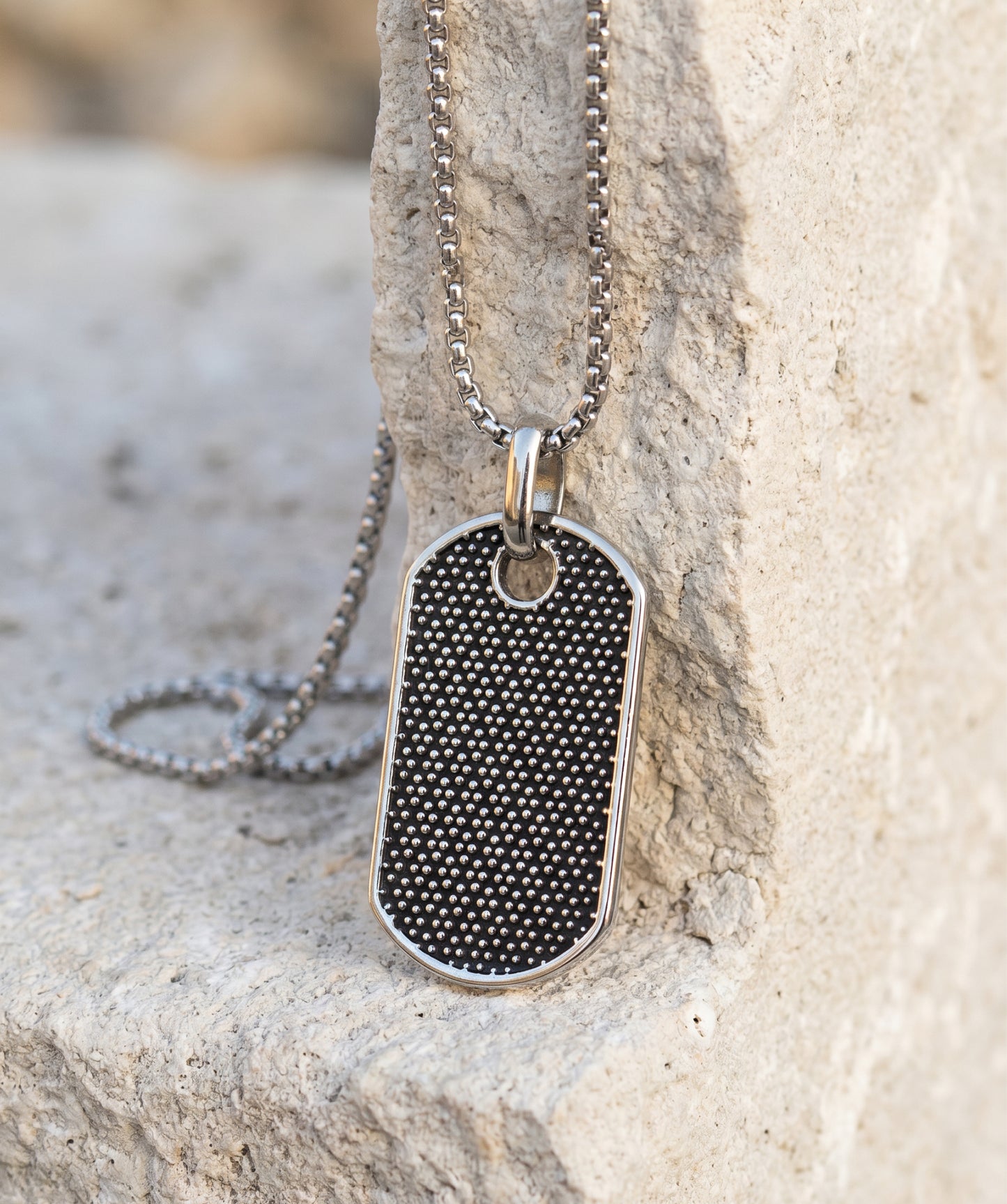 Easky Tag Necklace