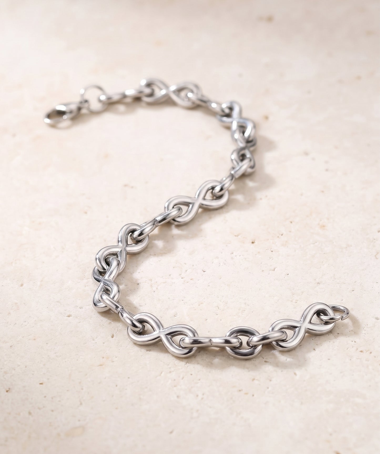 Immesouane Infinity Bracelet