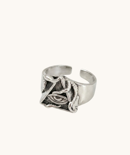 Corvo Eye Ring