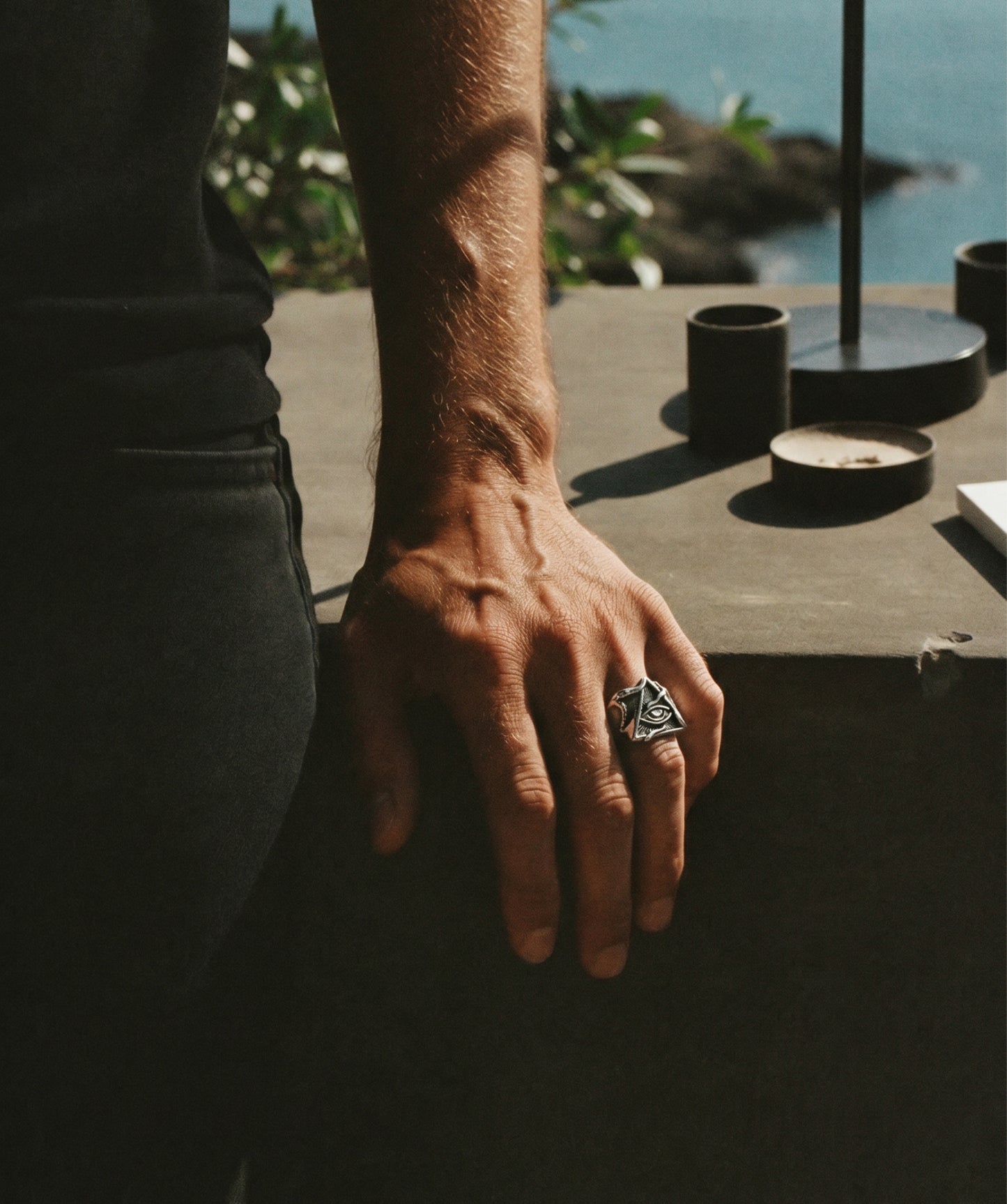 Corvo Eye Ring
