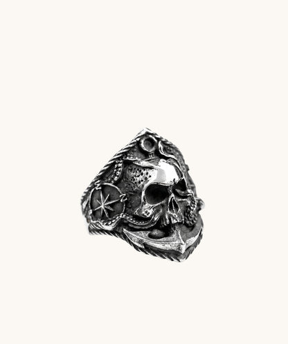 Gas Chambers Skull Ring