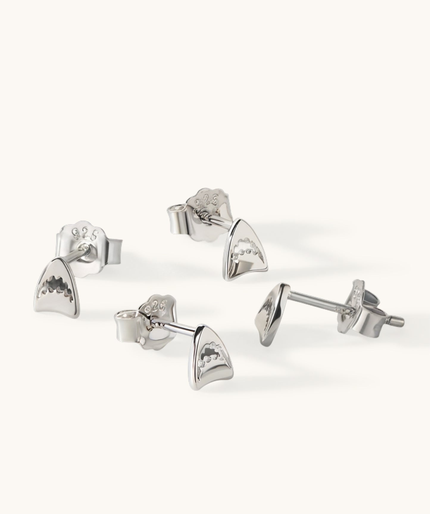Dume Stud Earrings